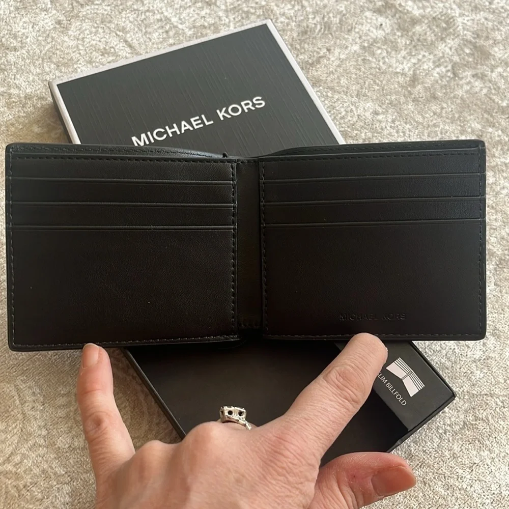 Brand New Michael Kors Genuine Leather Jet Set Mens Black Slim Bifold Wallet